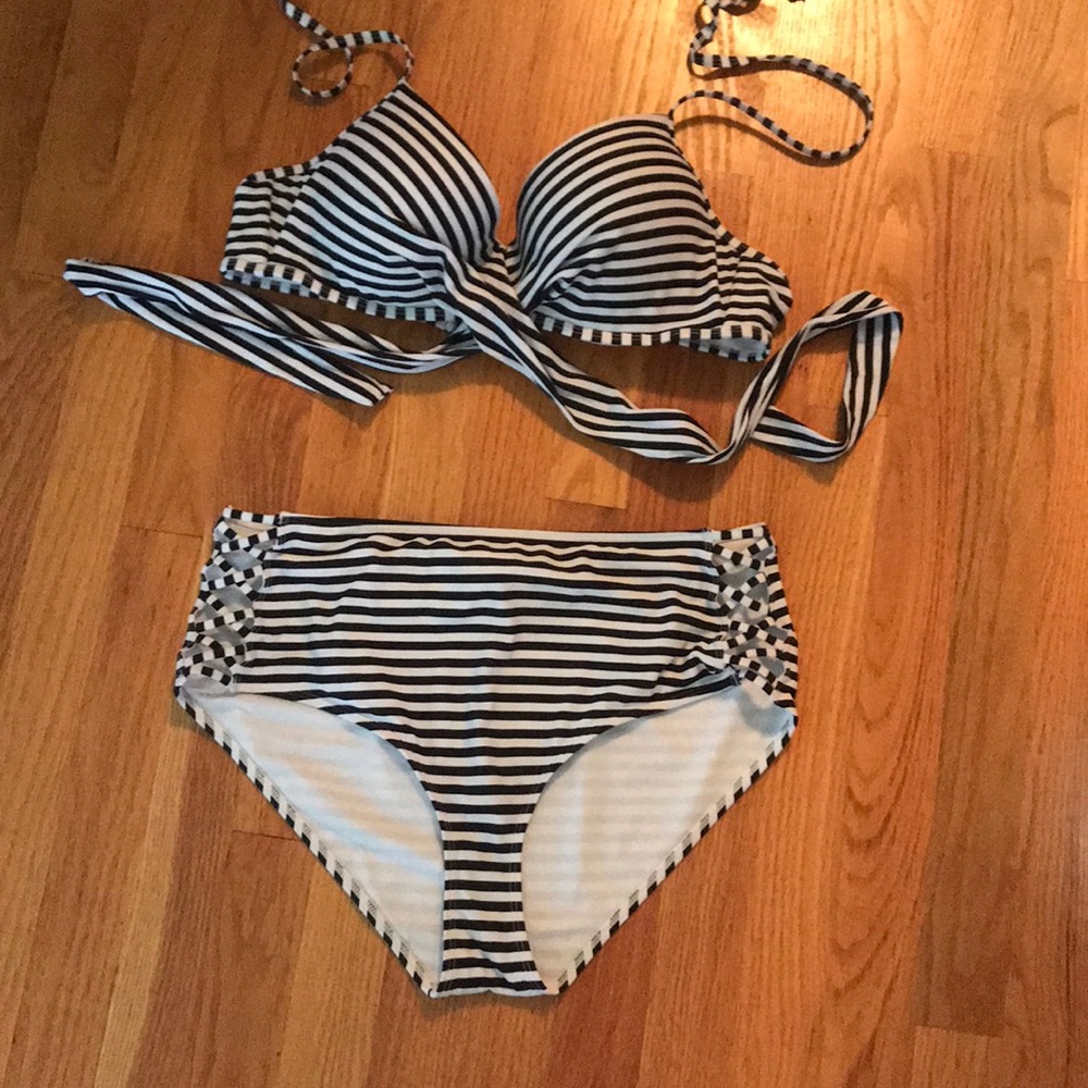 black and white striped bikini